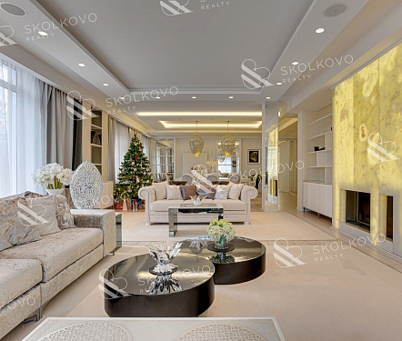 9-и комнатный дом площадью 561,5 кв.м.