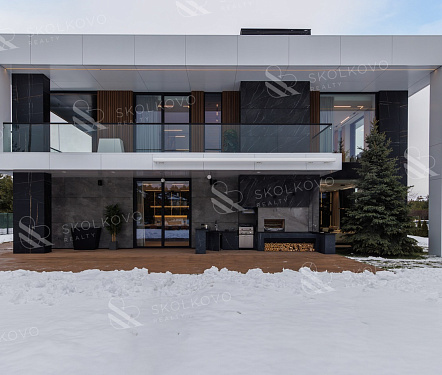 4-х комнатный дом площадью 573 кв.м.