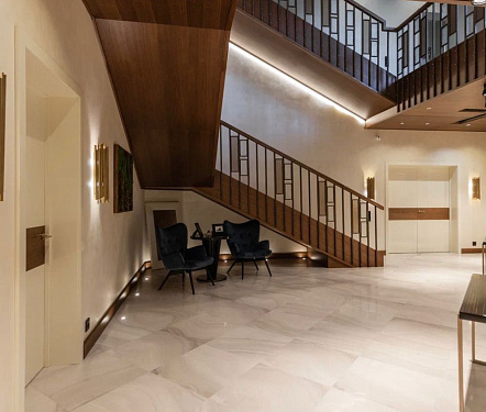 9-и комнатный дом площадью 750 кв.м.