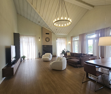 11-и комнатный дом площадью 480 кв.м.