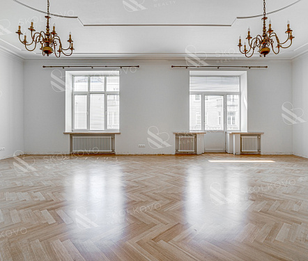 6-и комнатная квартира площадью 350 кв.м.