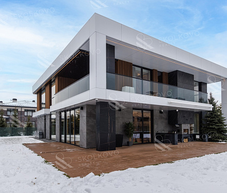 4-х комнатный дом площадью 573 кв.м.