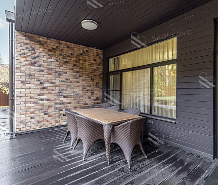 7-и комнатный дом площадью 328 кв.м.