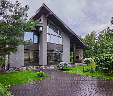 13-и комнатный дом площадью 490 кв.м.