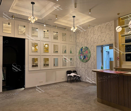  свободного назначения площадью 344 кв.м.