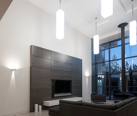 дом площадью 617 кв.м.