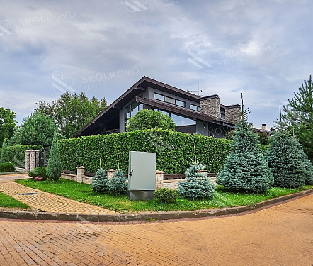 13-и комнатный дом площадью 490 кв.м.