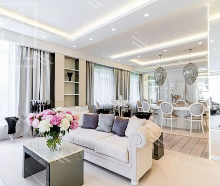 9-и комнатный дом площадью 561,5 кв.м.