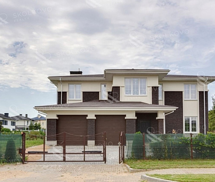 6-и комнатный дом площадью 400 кв.м.