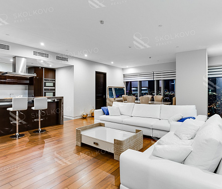 3-х комнатный апартамент площадью 170 кв.м.